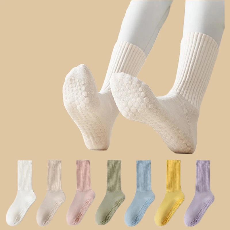 Mid-Calf Non-Slip Pilates Socks – Professional Grip